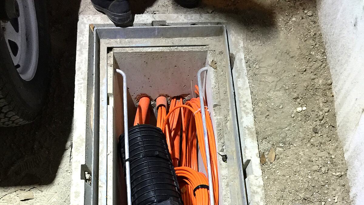 Raccordement fibre jusqu'aux locaux d'une entreprise